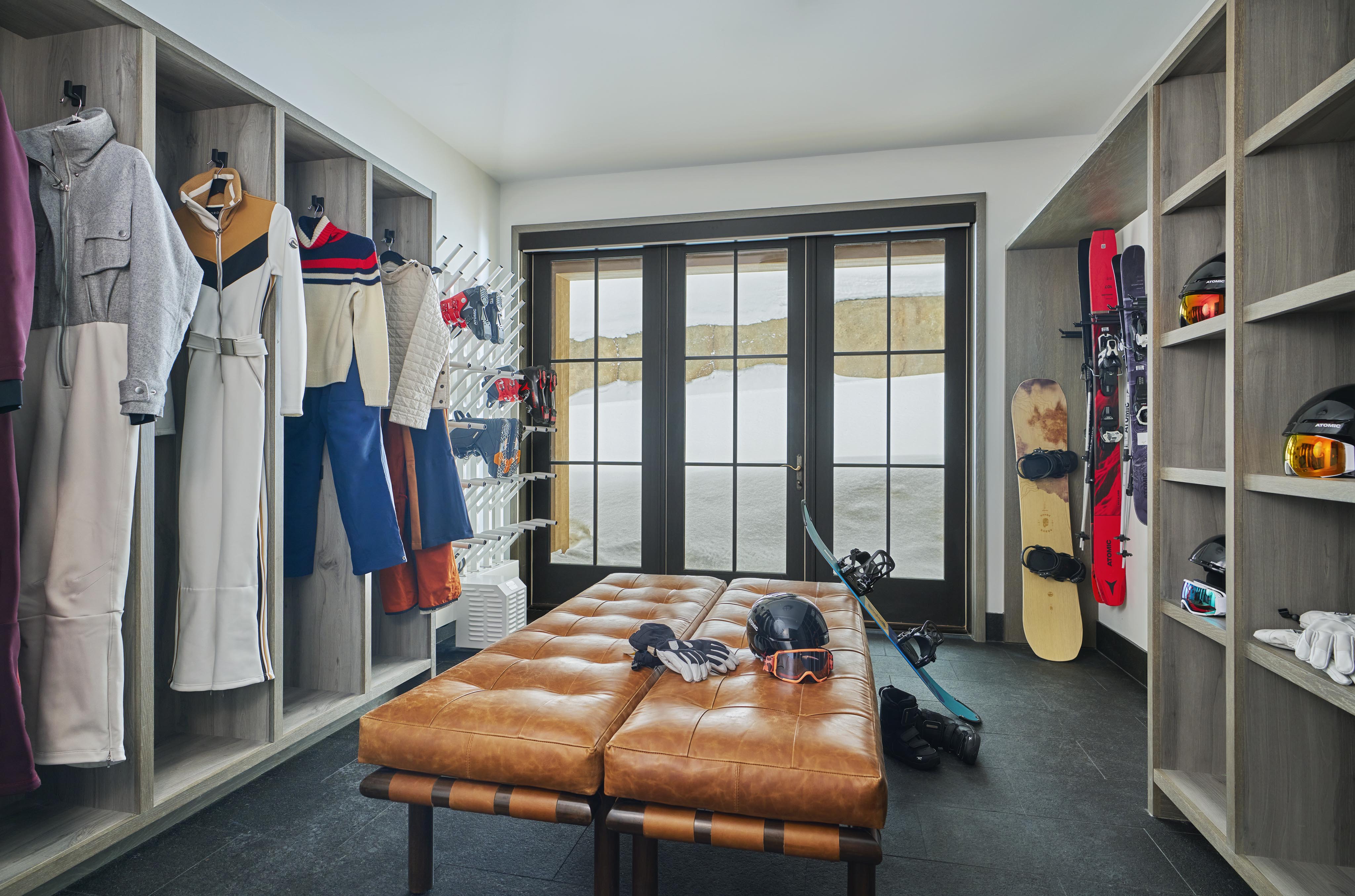 Montage montana luxury ski equipment snow clothes