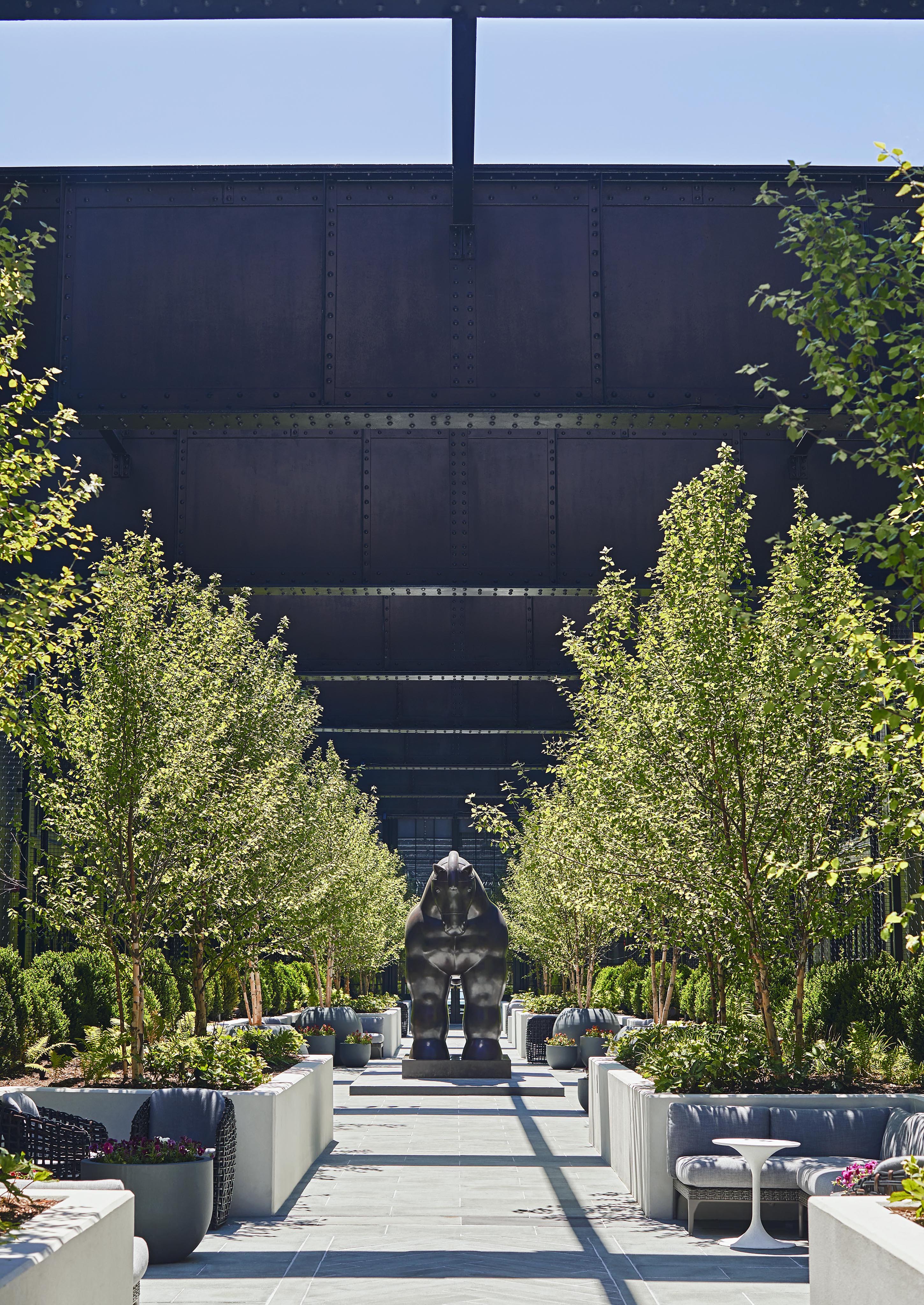 exterior-hotel-luxury