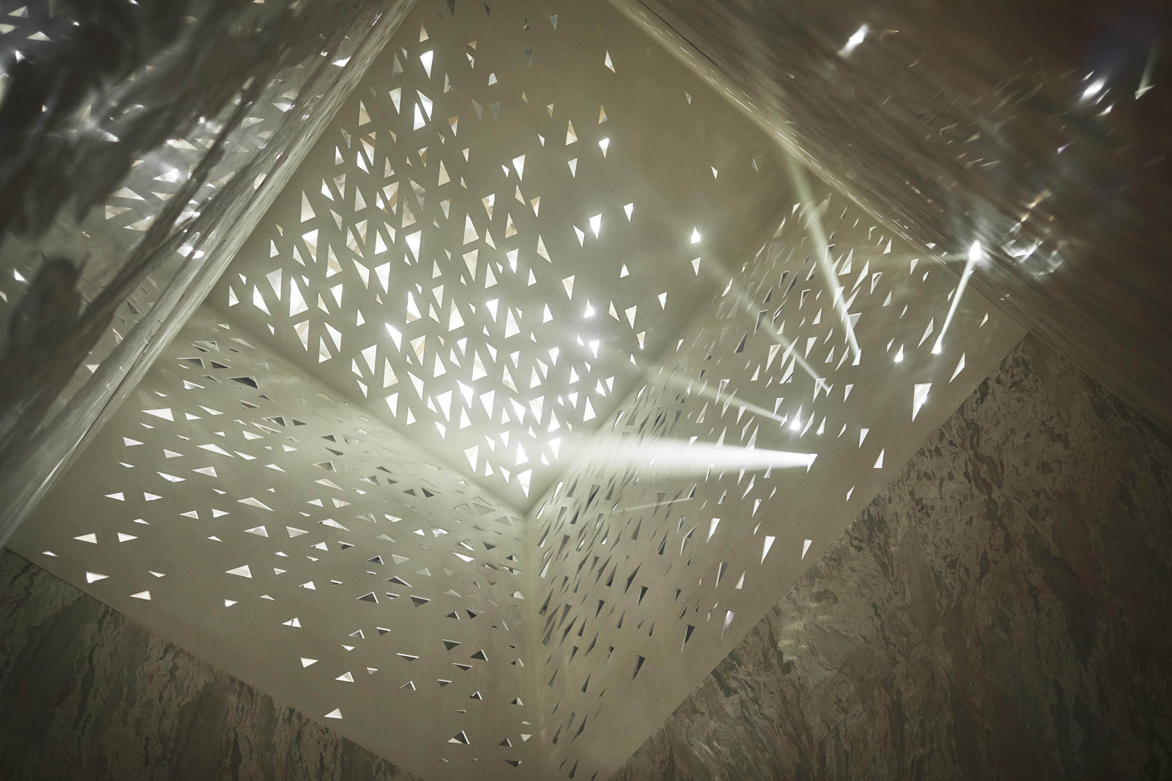 Spa interior ceiling luxury design